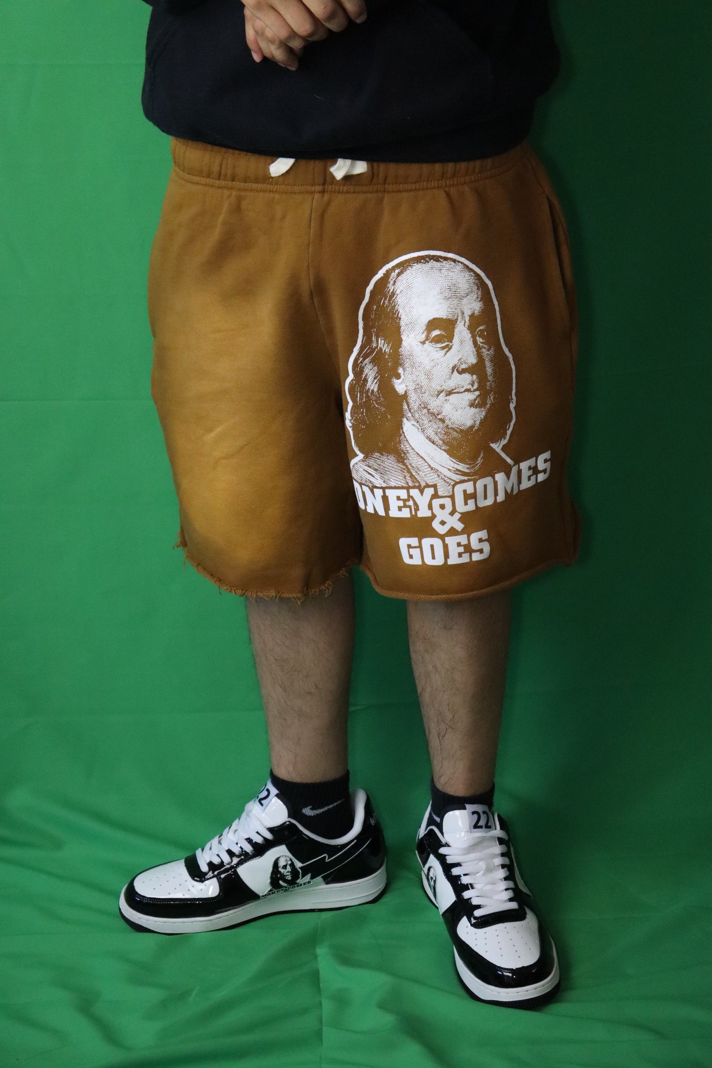 Brown Shorts Glow In The Dark “MoenyComes&Goes”